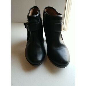 Clarks Artisan Lida Dallas Black Leather / Suede Ankle Boots w/ Buckle-9M Women